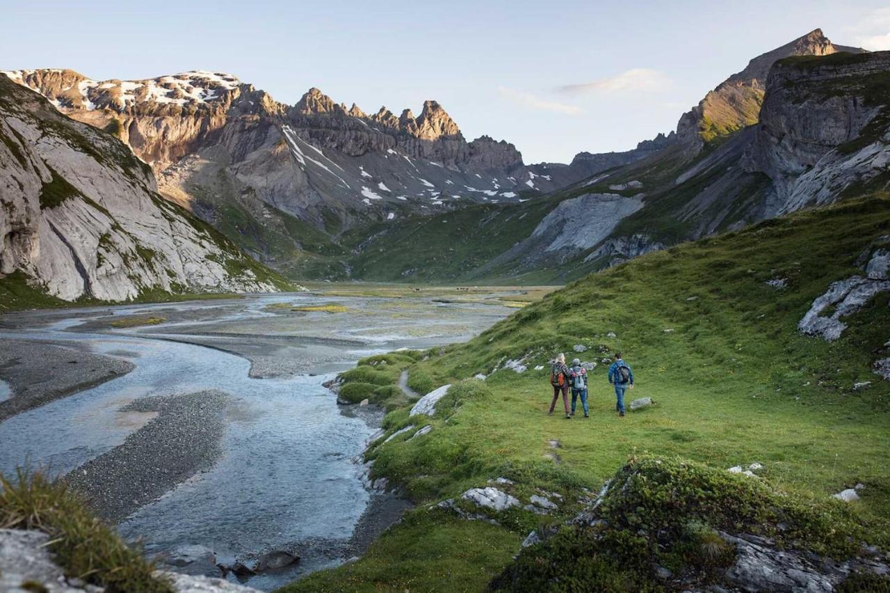 Stilvolle Ferienwohnung Direkt An Der Skipiste Flims Buitenkant foto