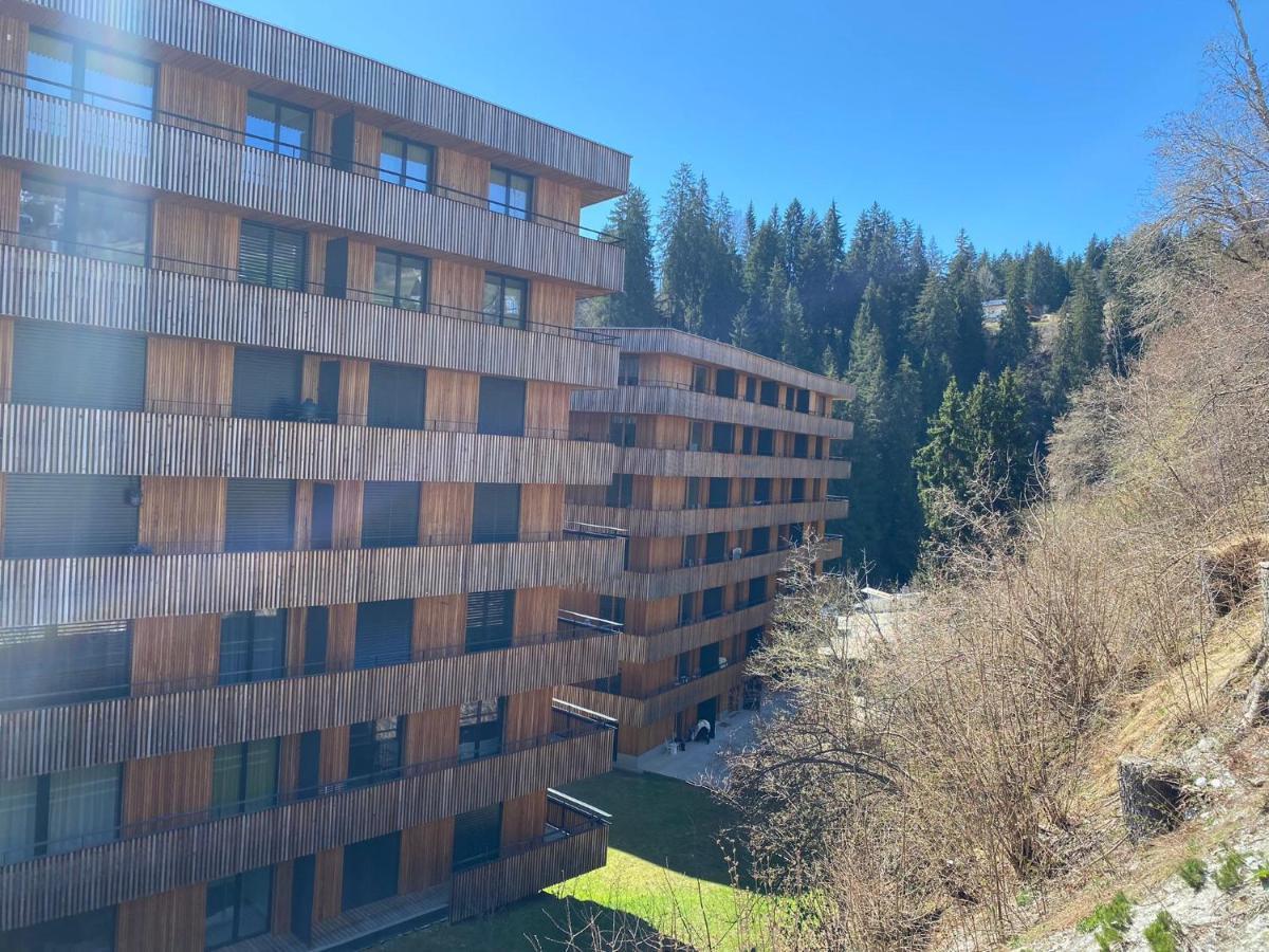 Stilvolle Ferienwohnung Direkt An Der Skipiste Flims Buitenkant foto
